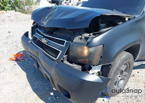 2013 Chevrolet Tahoe Commercial Fleet z USA, uszkodzony, nr VIN 1GNSK2E04DR184603